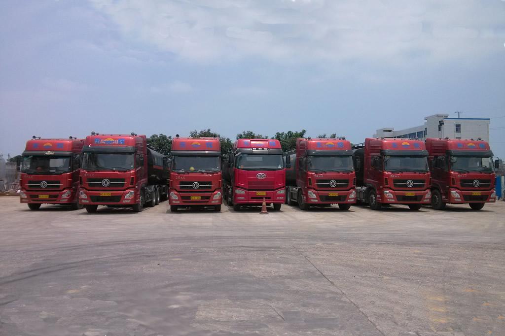 聯(lián)邦化工運(yùn)輸車(chē)隊(duì)